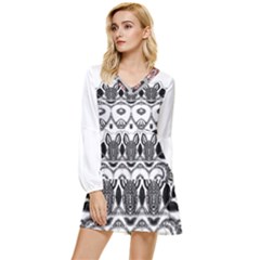 Im Fourth Dimension Black White 12 Tiered Long Sleeve Mini Dress