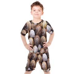 Snail Shells Pattern Arianta Arbustorum Kids  Tee And Shorts Set by artworkshop