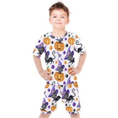 Halloween Cat Pattern Kids  Tee And Shorts Set by designsbymallika