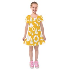 Backdrop-yellow-white Kids  Short Sleeve Velvet Dress by nate14shop