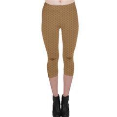 Template-wood Design Capri Leggings  by nateshop