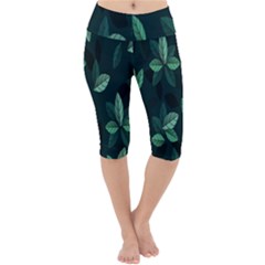 Leaves Lightweight Velour Cropped Yoga Leggings