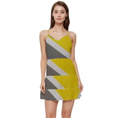 Pattern Yellow And Gray Short Frill Dress by nateshop