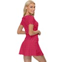 Background Red Motif Women s Sports Wear Set View3