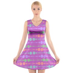 Design Modern V-neck Sleeveless Dress by nateshop