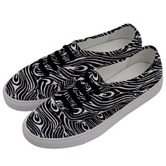 Animal-peacock,white Black Men s Classic Low Top Sneakers by nateshop