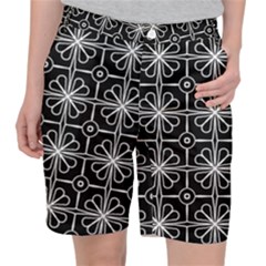 Seamless-pattern Black Pocket Shorts by nateshop