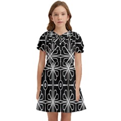 Seamless-pattern Black Kids  Bow Tie Puff Sleeve Dress