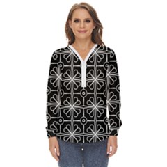 Seamless-pattern Black Zip Up Long Sleeve Blouse