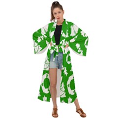 Green  Background Card Christmas  Maxi Kimono by artworkshop