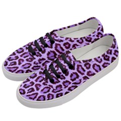 Paper-purple-tiger Women s Classic Low Top Sneakers