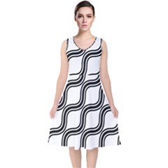 Diagonal-black White V-neck Midi Sleeveless Dress  by nateshop