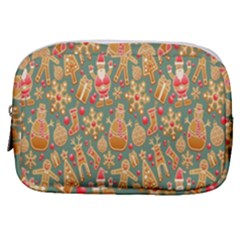 Pattern Seamless Gingerbread Christmas Decorative Make Up Pouch (small) by artworkshop