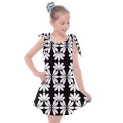 Illustration Floral Pattern Floral Background Kids  Tie Up Tunic Dress by Wegoenart