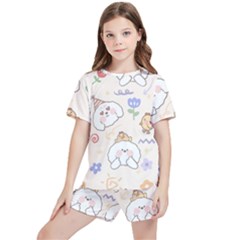 Chicken Dog Flower Sun Pattern Kids  Tee And Sports Shorts Set by Sudhe