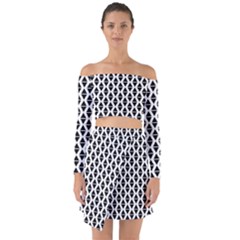 Triangle-black White Off Shoulder Top With Skirt Set by nateshop