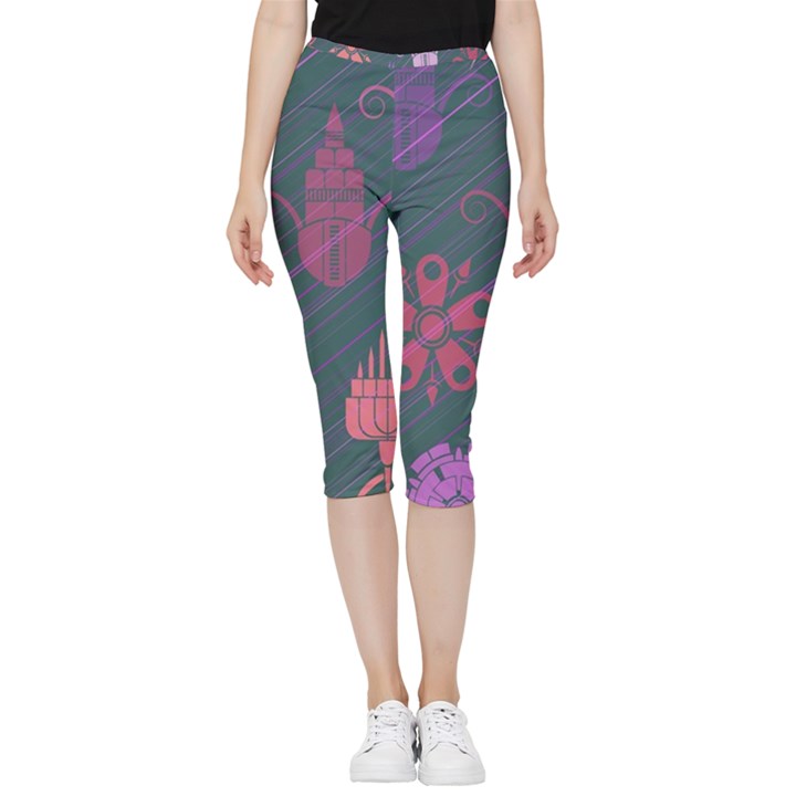 Floral Non Seamless Pattern Inside Out Lightweight Velour Capri Leggings 