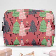 Christmas Tree Icon Make Up Pouch (medium) by danenraven