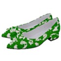 Green Card Christmas December4 Women s Bow Heels View2