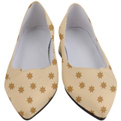 Gingerbread Star Women s Block Heels  by artworkshop