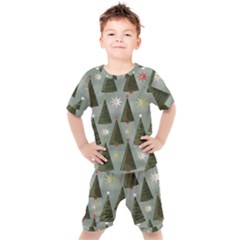 Christmas Trees Pattern Kids  Tee And Shorts Set by artworkshop