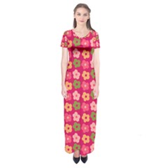 Little Flowers Garden   Short Sleeve Maxi Dress by ConteMonfrey