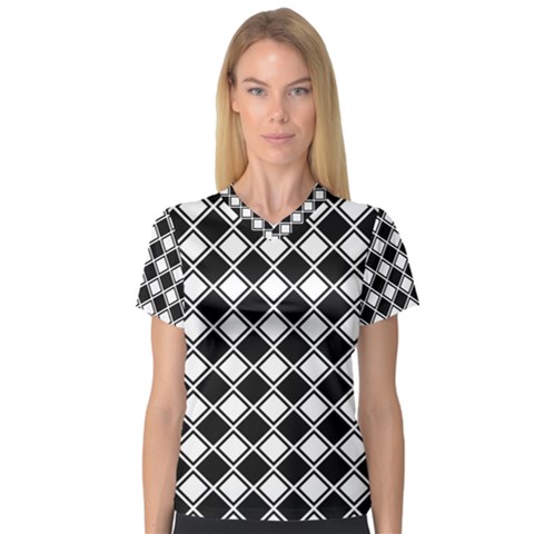 Square Diagonal Pattern Seamless V-neck Sport Mesh Tee by Ravend