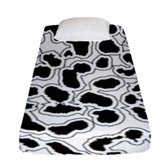 Black And White Dots Jaguar Fitted Sheet (single Size) by ConteMonfreyShop