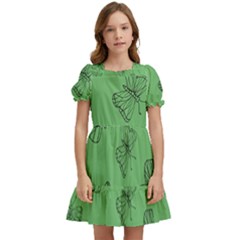 Green Nature Pattern Kids  Puff Sleeved Dress