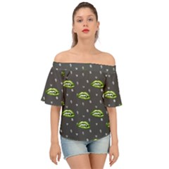 Green Vampire Mouth - Halloween Modern Decor Off Shoulder Short Sleeve Top by ConteMonfrey