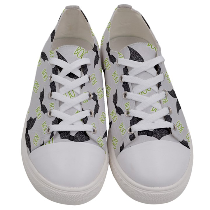 Boo! Bat Rain - Halloween Decor  Men s Low Top Canvas Sneakers