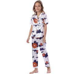 Blue And White Pottery Pattern Kids  Satin Short Sleeve Pajamas Set by danenraven