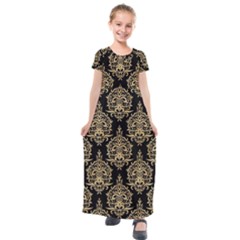 Black And Cream Ornament Damask Vintage Kids  Short Sleeve Maxi Dress by ConteMonfrey