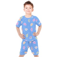 Seashell Clam Pattern Art Design Kids  Tee And Shorts Set by Ravend