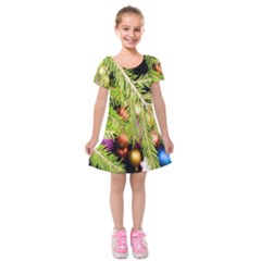 Christmas Candy 2 Kids  Short Sleeve Velvet Dress by artworkshop