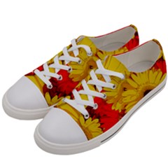 Flower Daisies Bloom Blossom Men s Low Top Canvas Sneakers by Wegoenart