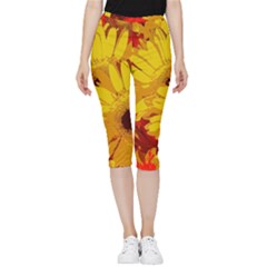 Flower Daisies Bloom Blossom Inside Out Lightweight Velour Capri Leggings 