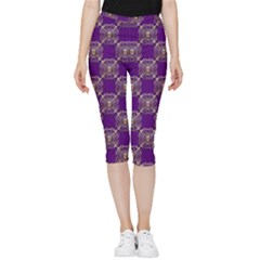 Background Pattern Design Inside Out Lightweight Velour Capri Leggings 