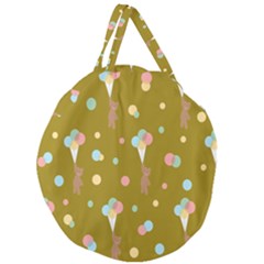 Bear 3 Giant Round Zipper Tote