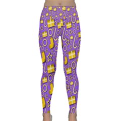 Pattern-purple-cloth Papper Pattern Lightweight Velour Classic Yoga Leggings by nateshop