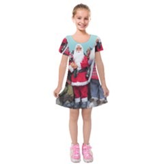 Santa On Christmas 3 Kids  Short Sleeve Velvet Dress