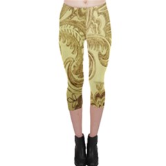 Texture Capri Leggings  by nateshop