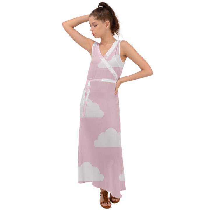 Clouds Pink Pattern   V-Neck Chiffon Maxi Dress