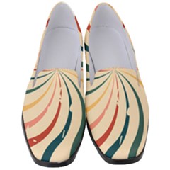 Swirl Star Pattern Texture Vintahe Classic Old Women s Classic Loafer Heels by Ravend