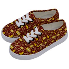 Pattern Paper Fabric Wrapping Kids  Classic Low Top Sneakers by Ravend