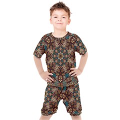 Vintage Vibes Mandala  Kids  Tee And Shorts Set by ConteMonfrey