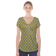 Abstract Beehive Yellow  Short Sleeve Front Detail Top by ConteMonfrey