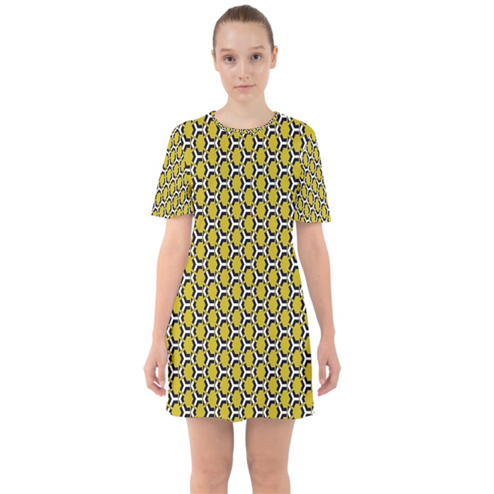 Abstract Beehive Yellow  Sixties Short Sleeve Mini Dress