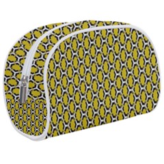 Abstract Beehive Yellow  Make Up Case (medium) by ConteMonfrey