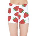 Seamless-pattern-fresh-strawberry Kids  Sports Shorts View1